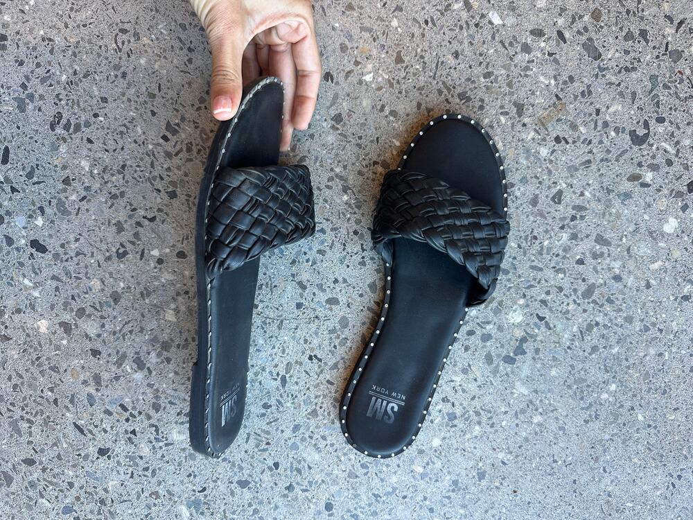 SM New York Women's 11 Sandals Black Woven Slide Sandals Studded Y2K